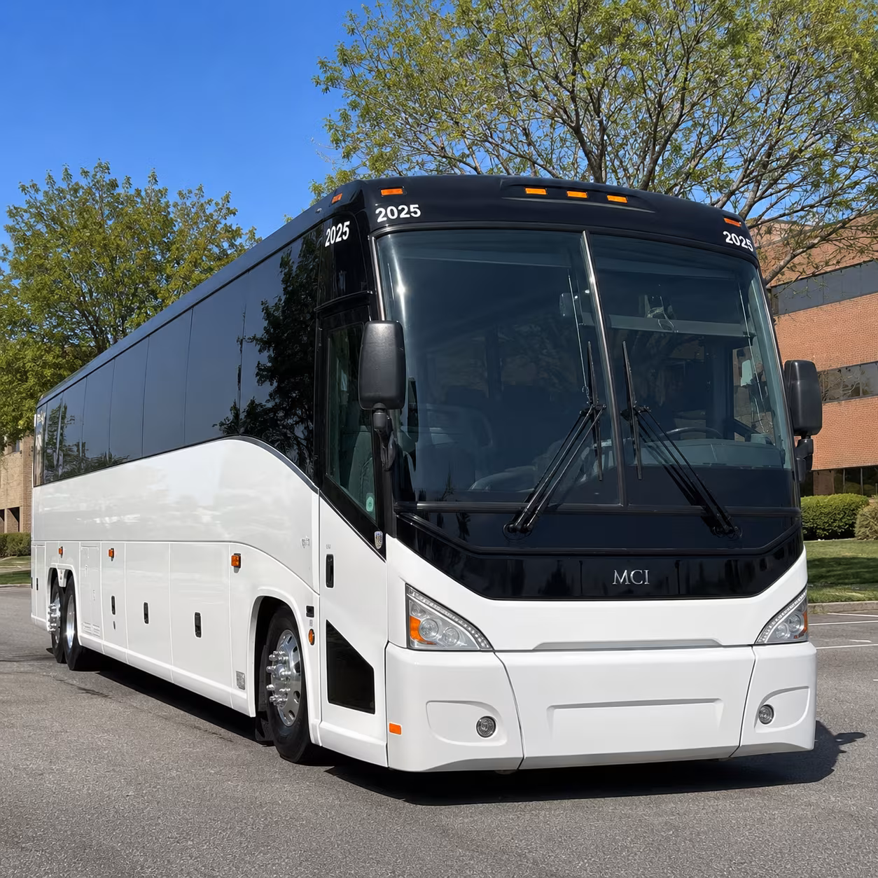 charter buses for large prom groups and school organized prom transportation