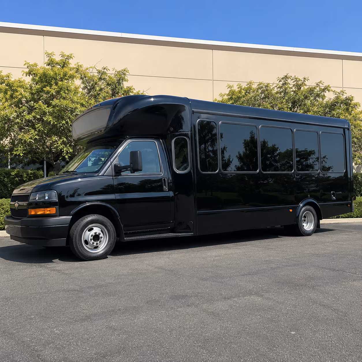 lansing sporting event party bus rental