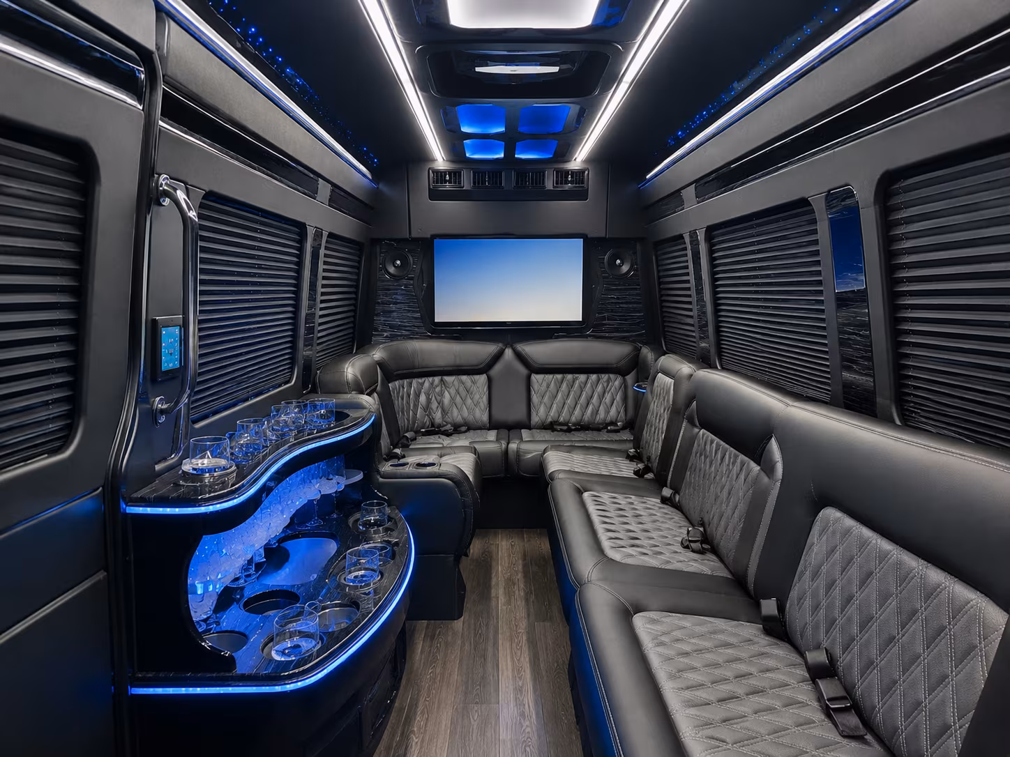 shuttle buses to music festivals and outdoor events near lansing